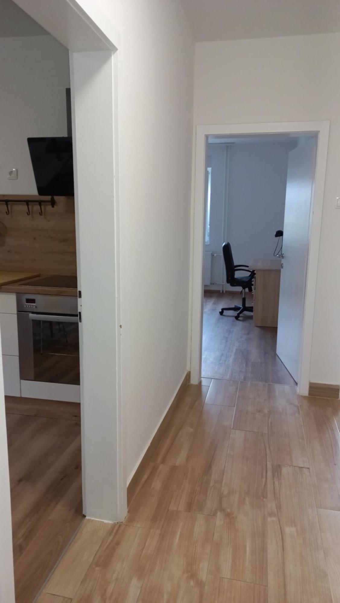 Apartment Pixie - Cozy And Quiet